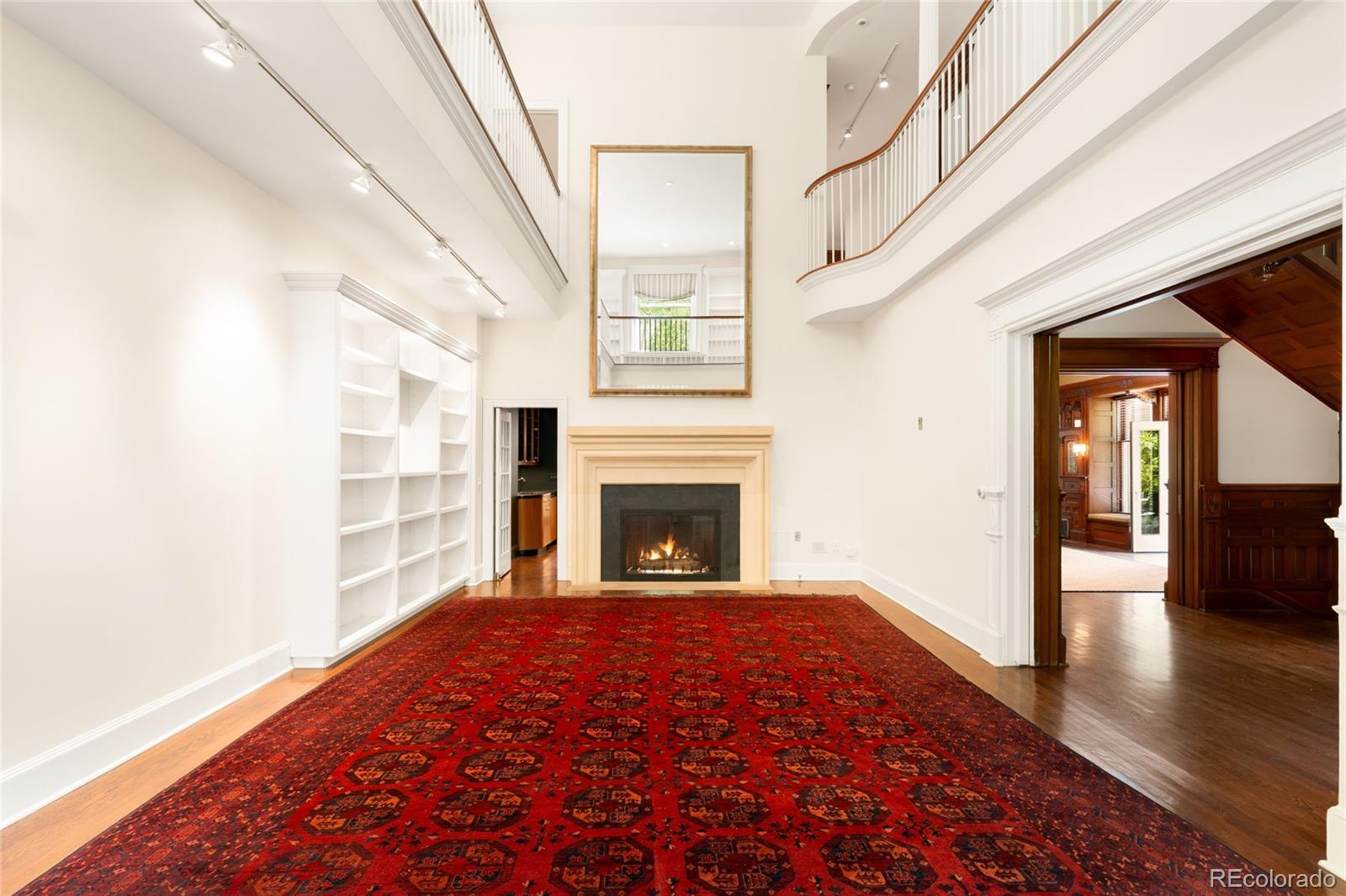 1600 N Logan Street