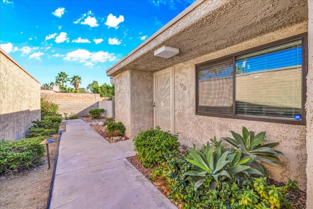 1111 E Ramon Road 98