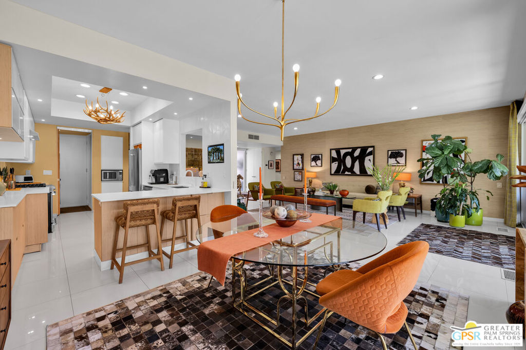 2285 S Calle Palo Fierro