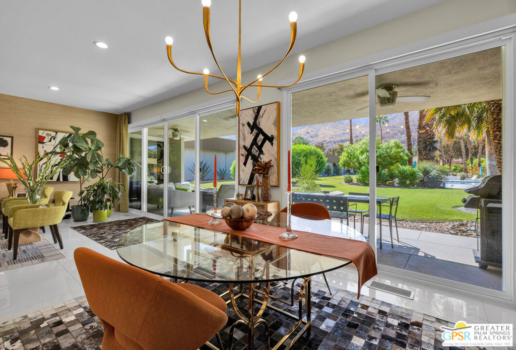 2285 S Calle Palo Fierro