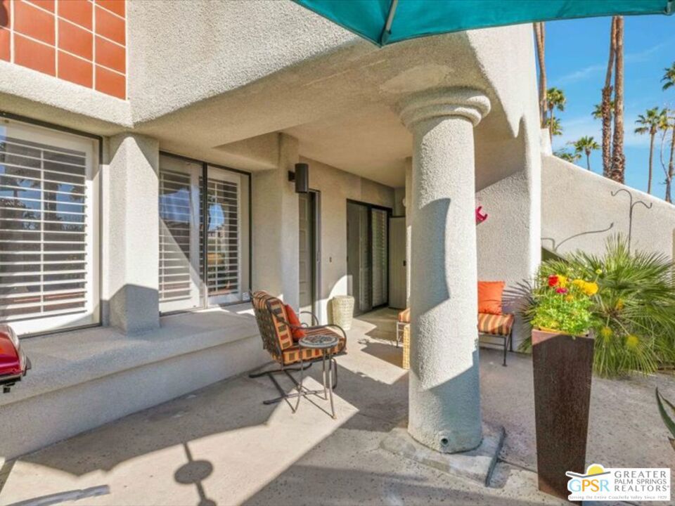 351 N Hermosa Drive 5D1