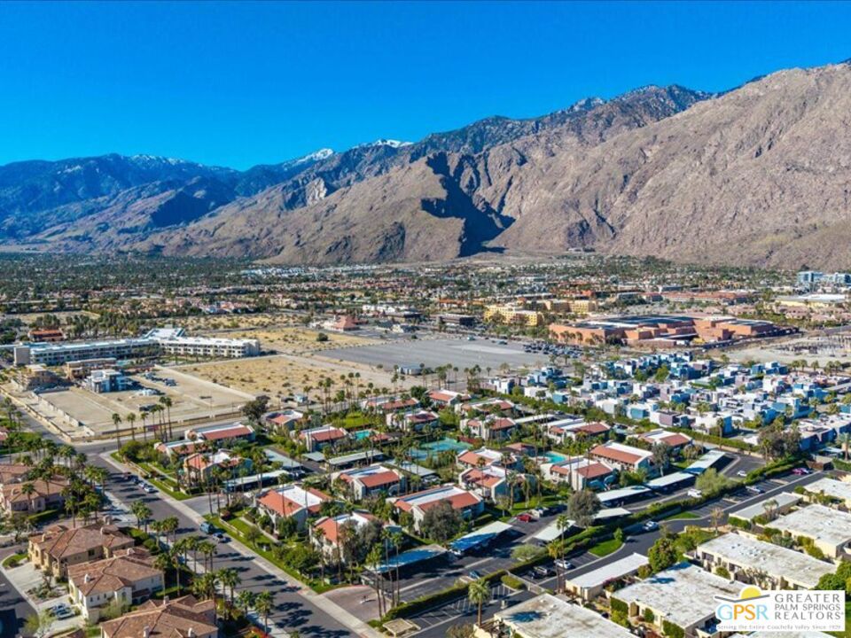 351 N Hermosa Drive 5D1