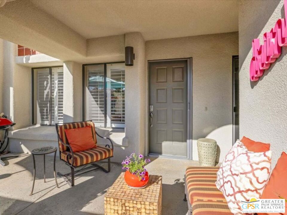 351 N Hermosa Drive 5D1