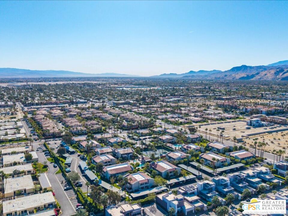 351 N Hermosa Drive 5D1