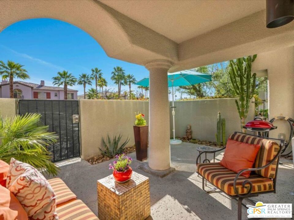 351 N Hermosa Drive 5D1