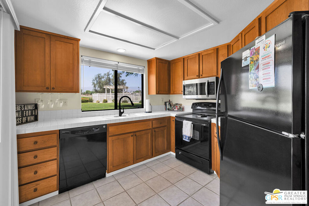 41547 Princeville Lane