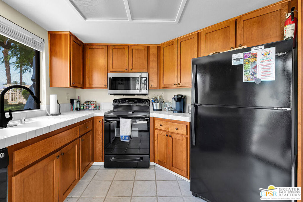 41547 Princeville Lane