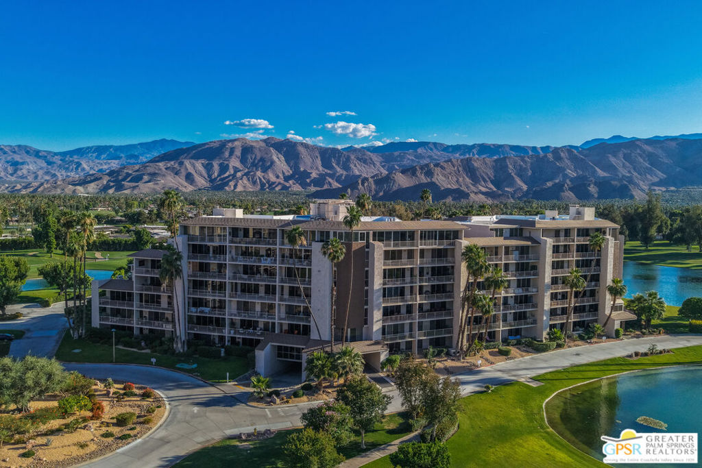 899 Island Drive 403