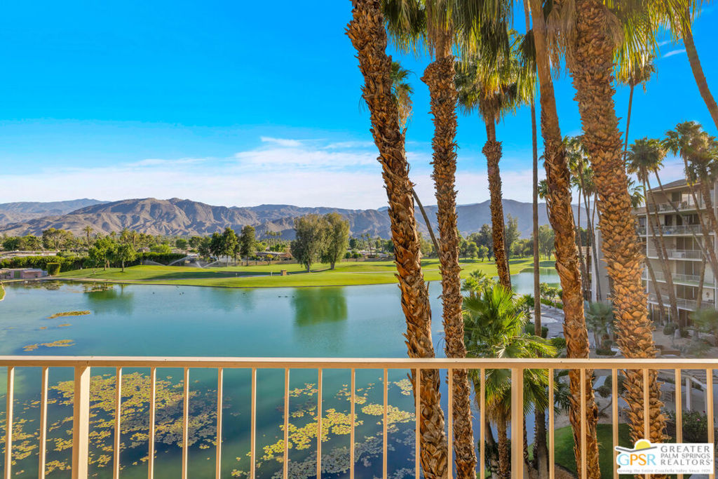899 Island Drive 403
