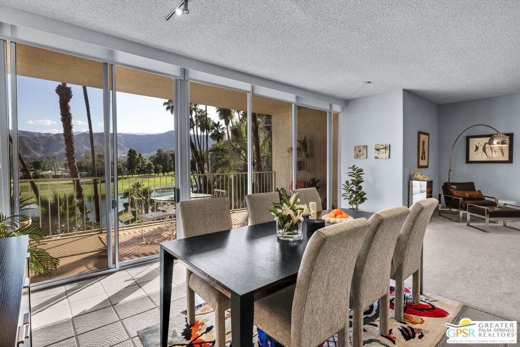 899 Island Drive 403