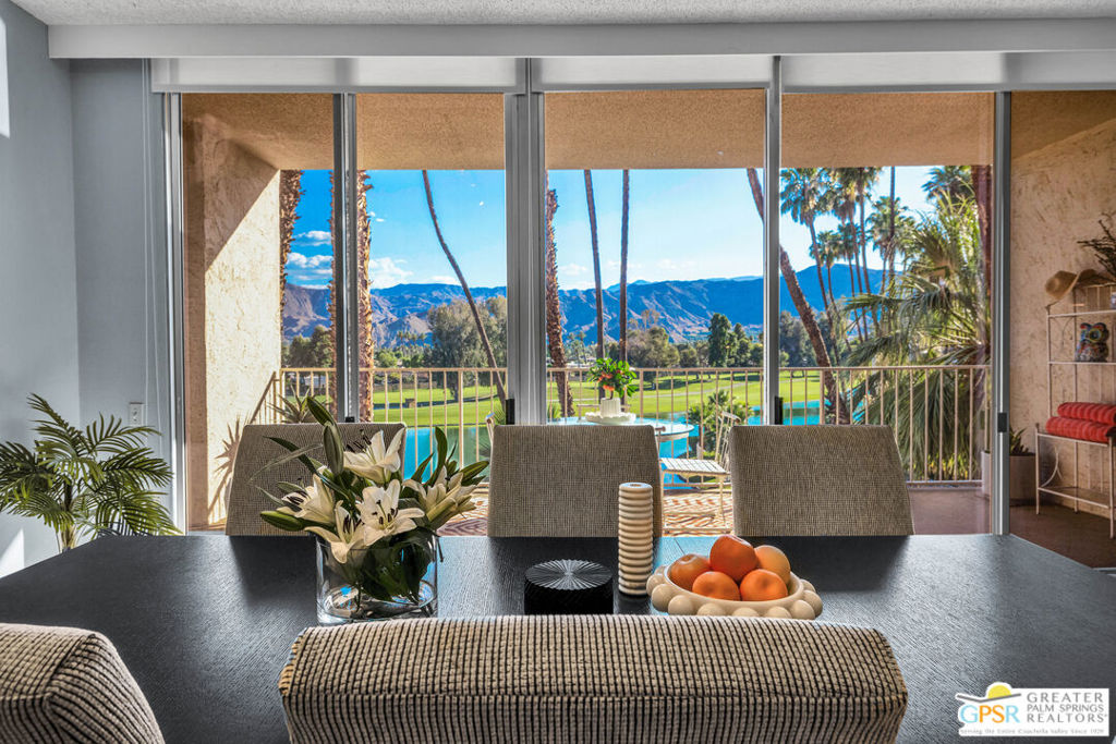 899 Island Drive 403