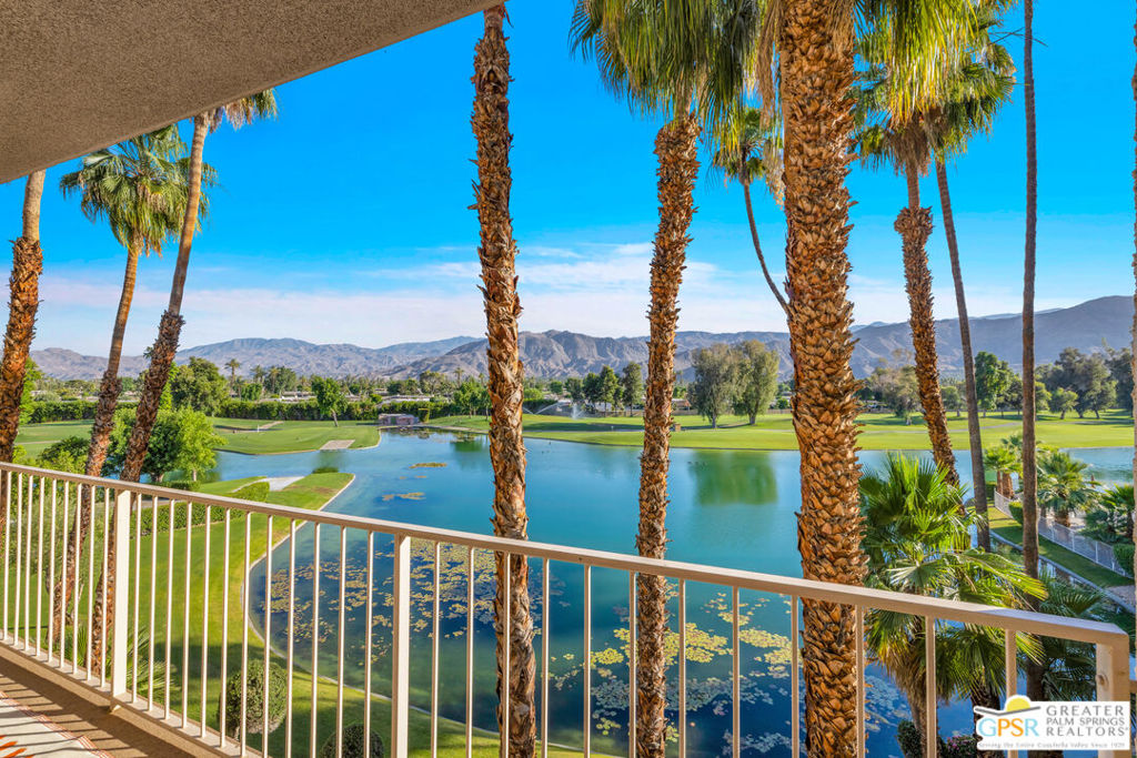 899 Island Drive 403