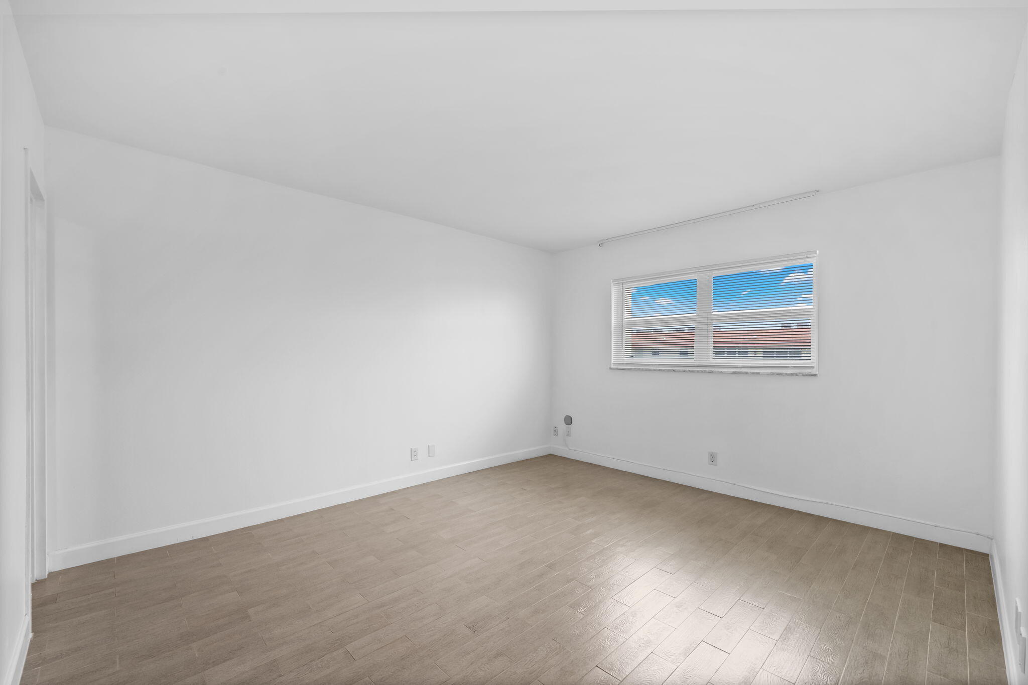 5321 NE 24th Terrace 506a