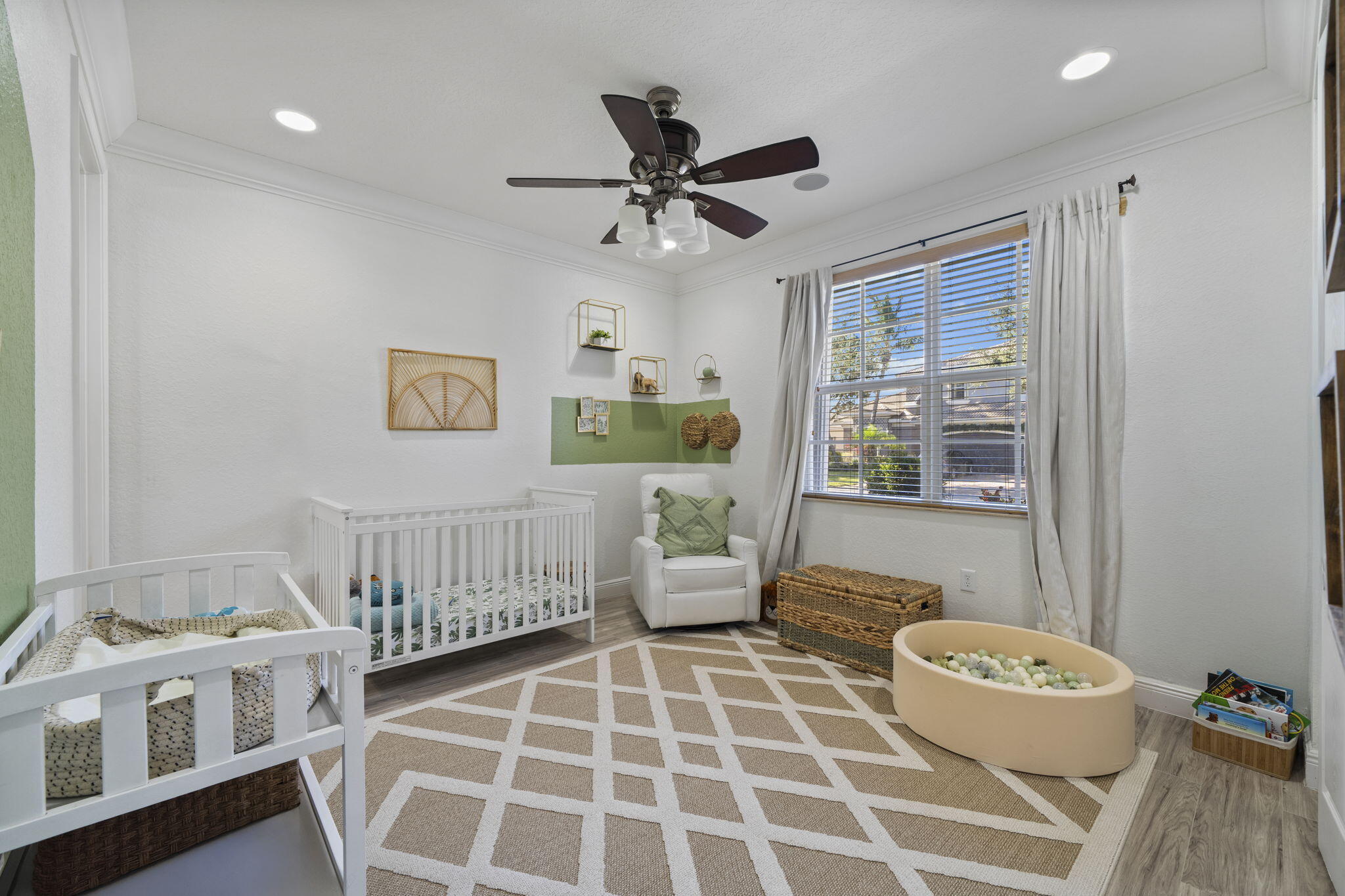 8844 STARHAVEN Cove