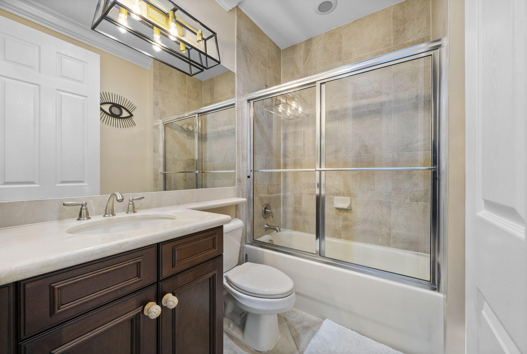 8844 STARHAVEN Cove