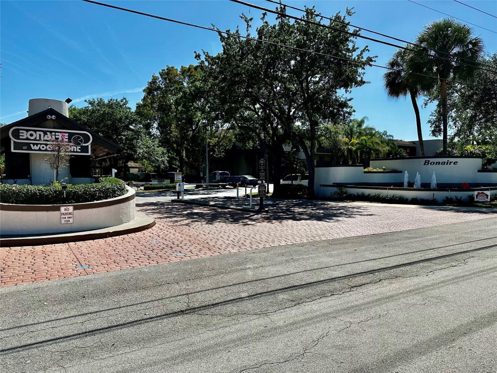 7625 NW 79th Ave 204