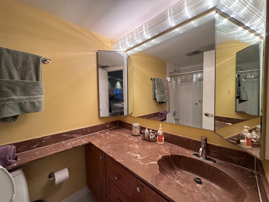 7625 NW 79th Ave 204