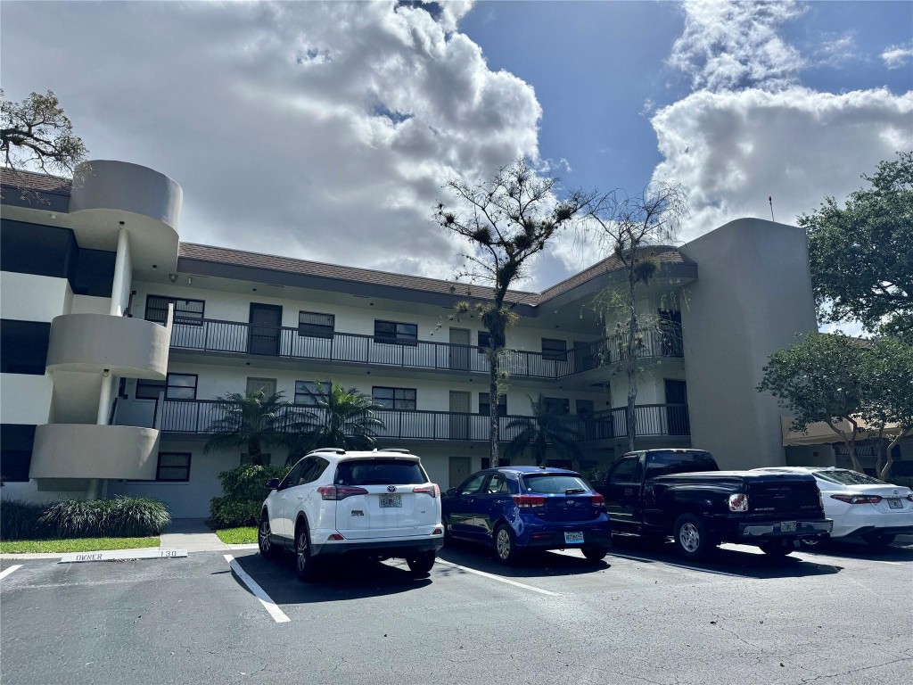 7625 NW 79th Ave 204