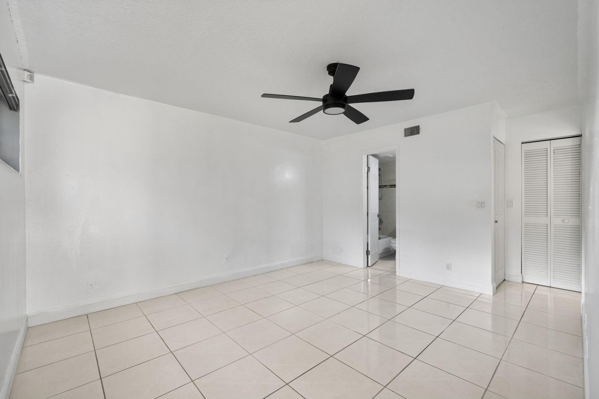 7625 NW 79th Ave 106