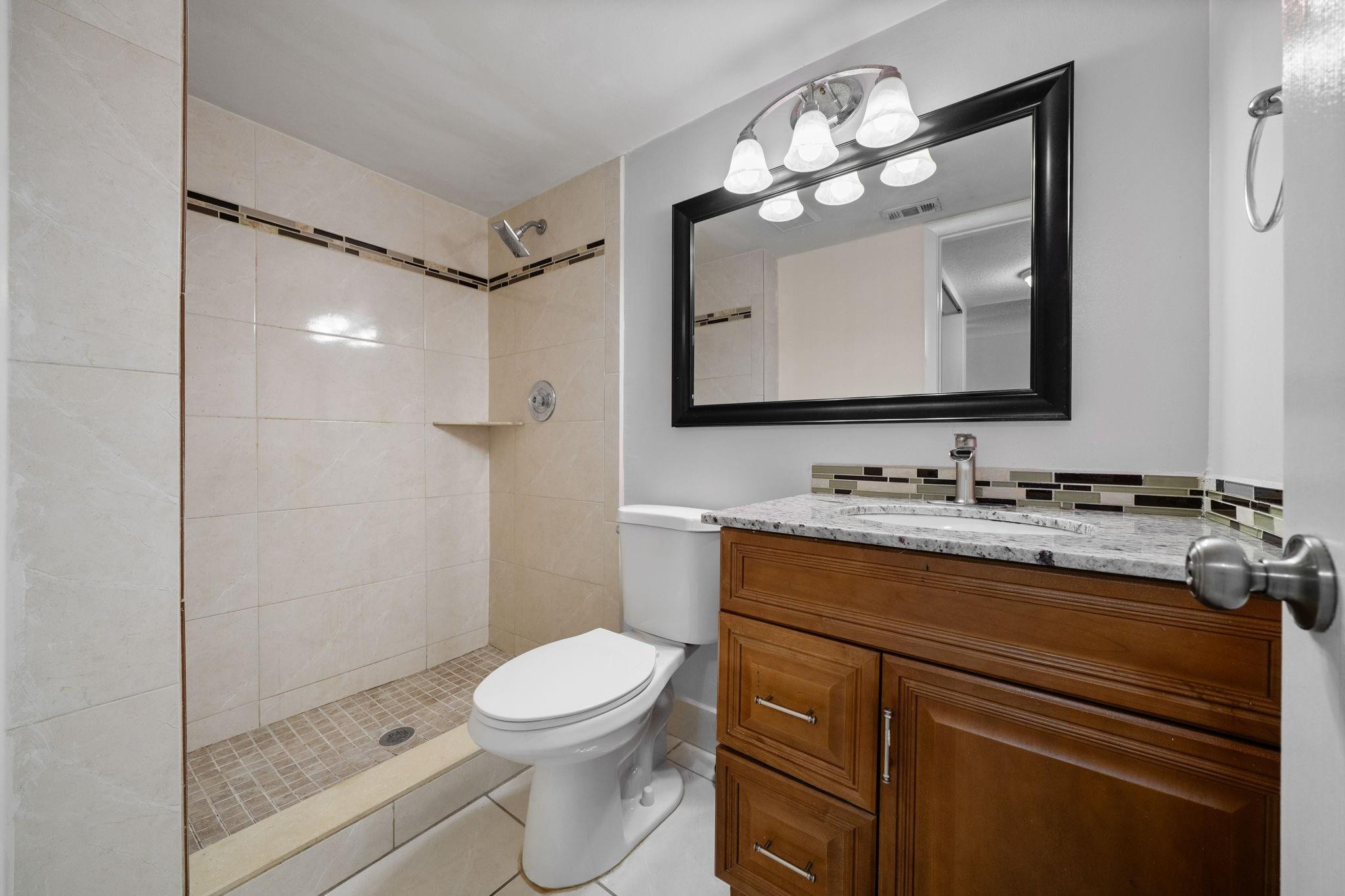 7625 NW 79th Ave 106