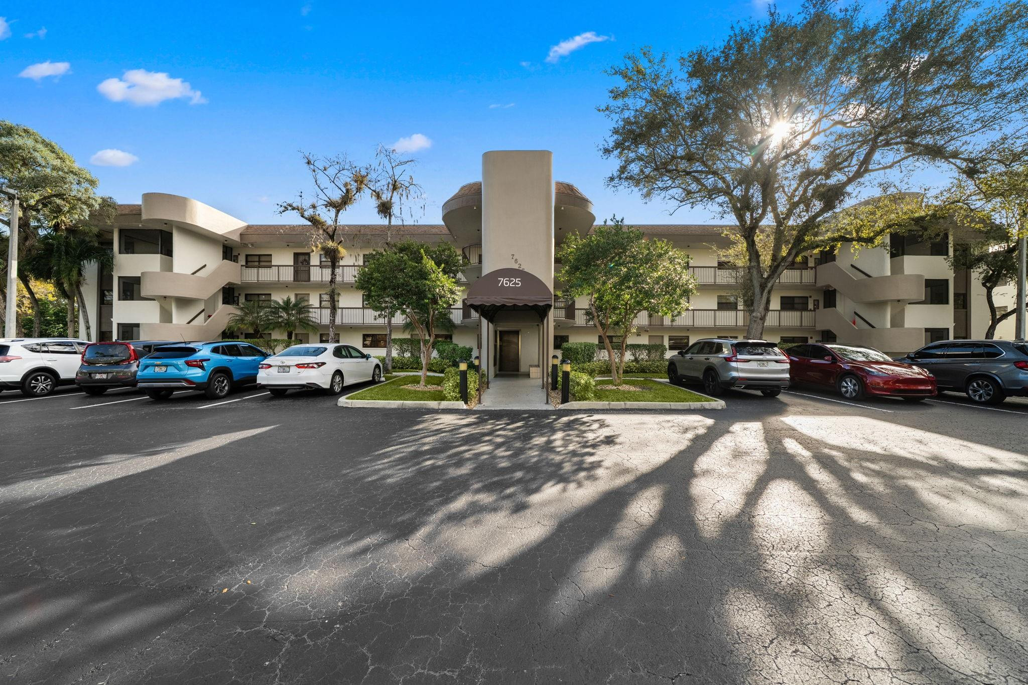 7625 NW 79th Ave 106