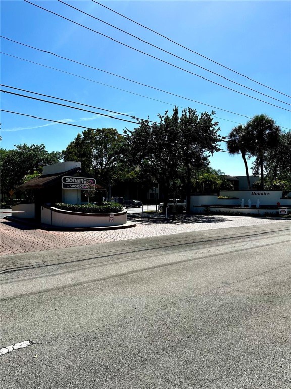 7625 NW 79th Ave 106