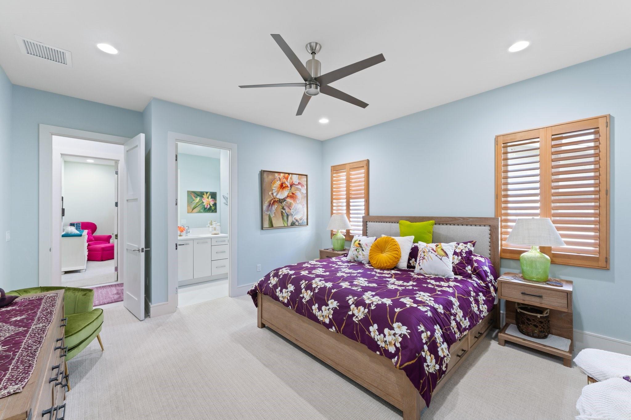 4689 Tree Fern Dr