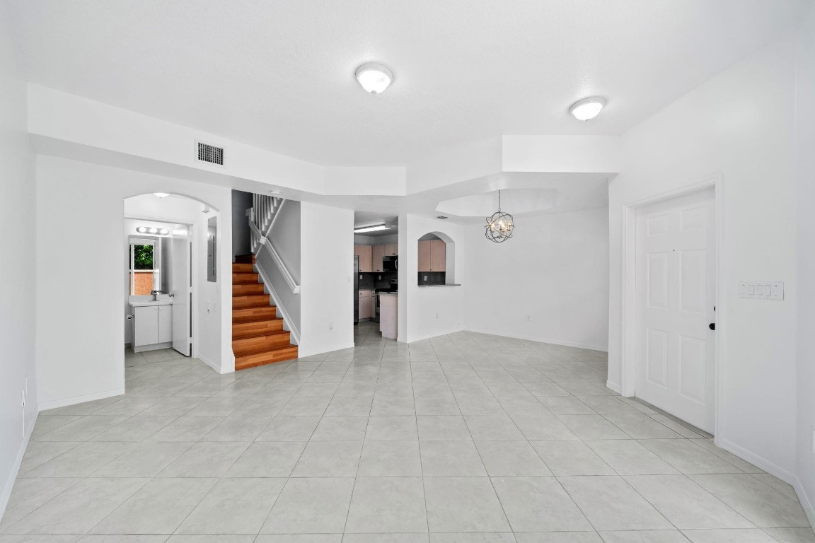 717 SW 107th Avenue 2203