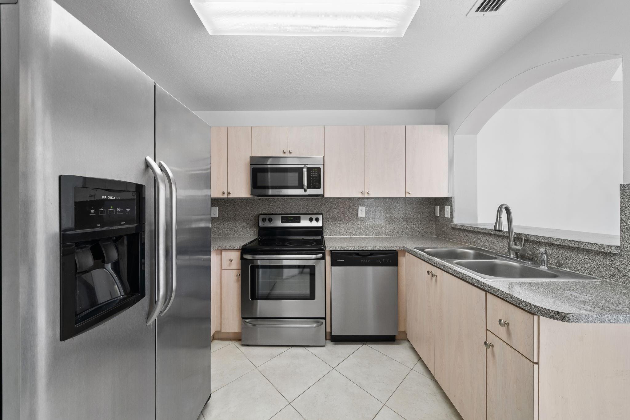 717 SW 107th Avenue 2203