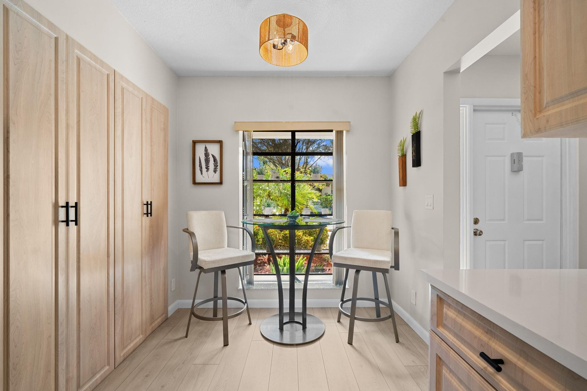 5087 Oak Hill Lane 315