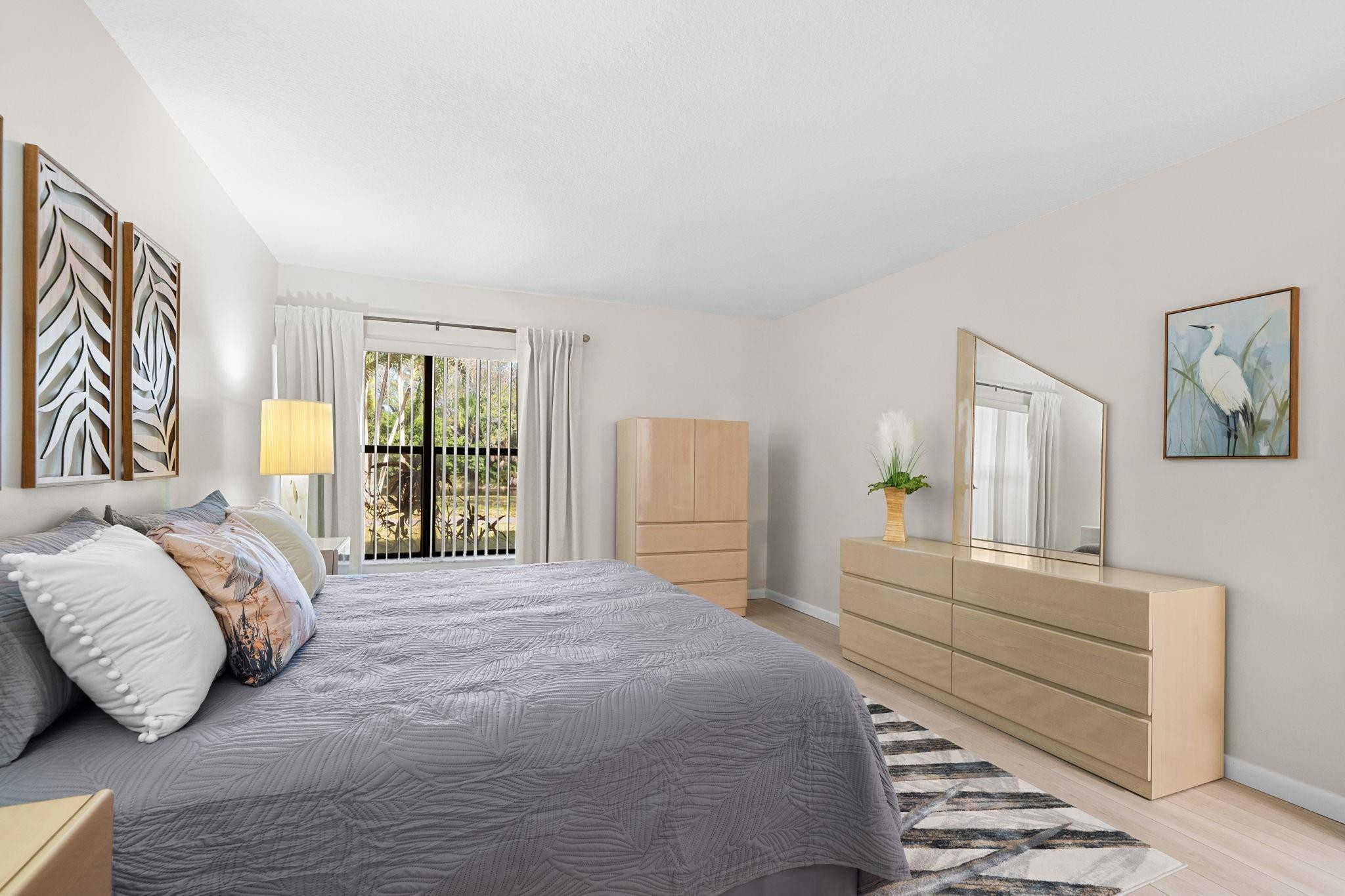 5087 Oak Hill Lane 315