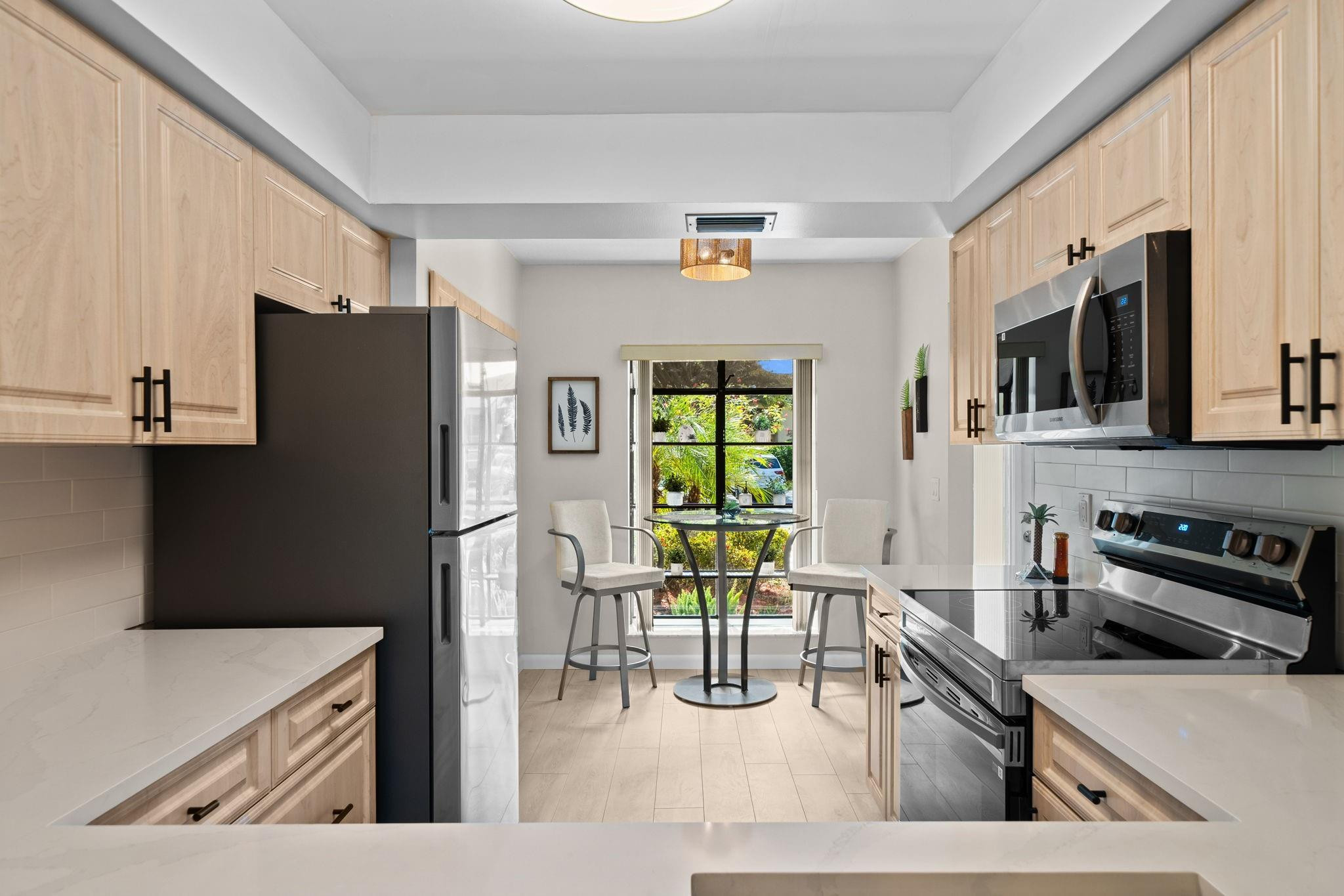 5087 Oak Hill Lane 315