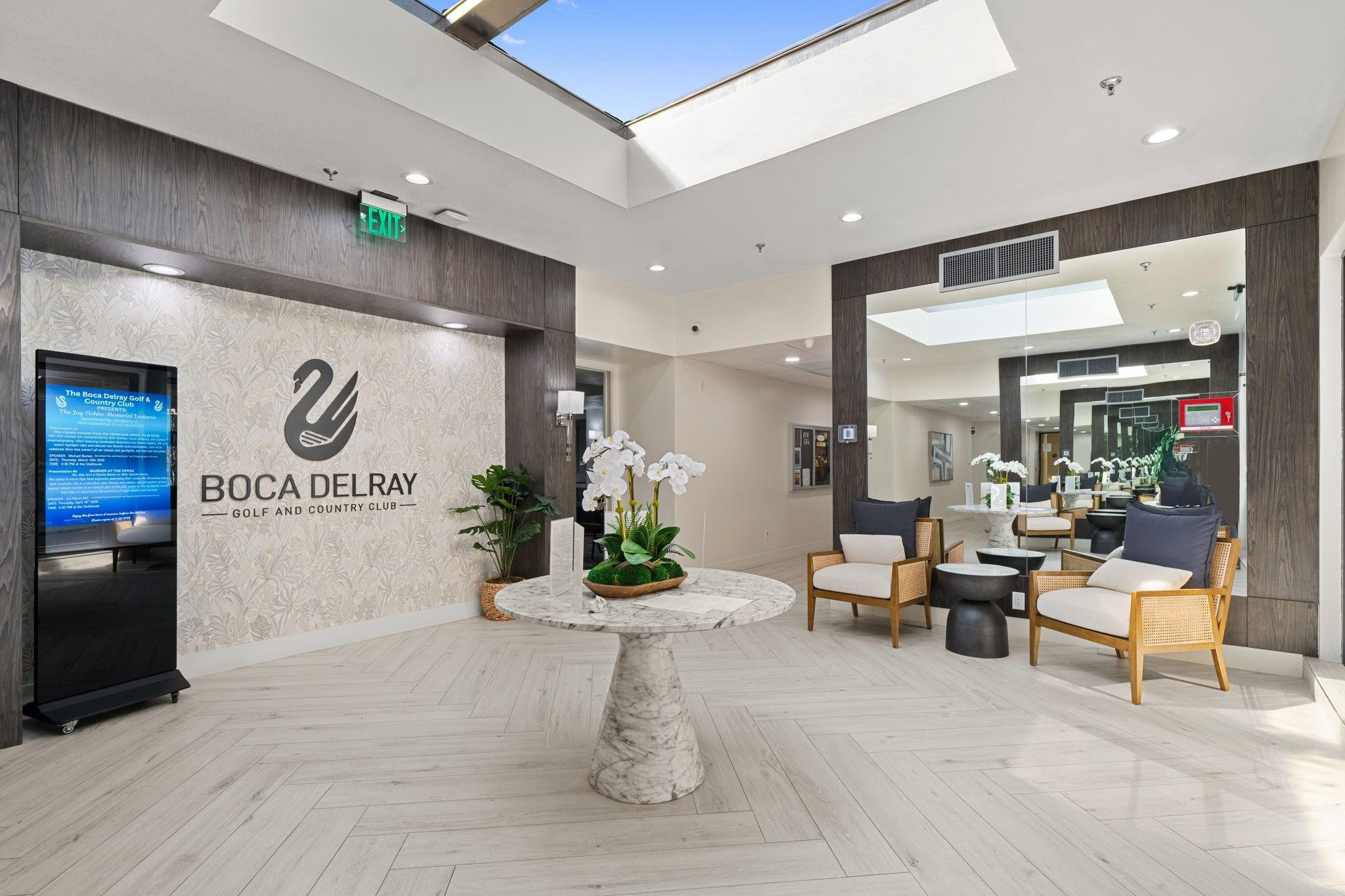 5087 Oak Hill Lane 315