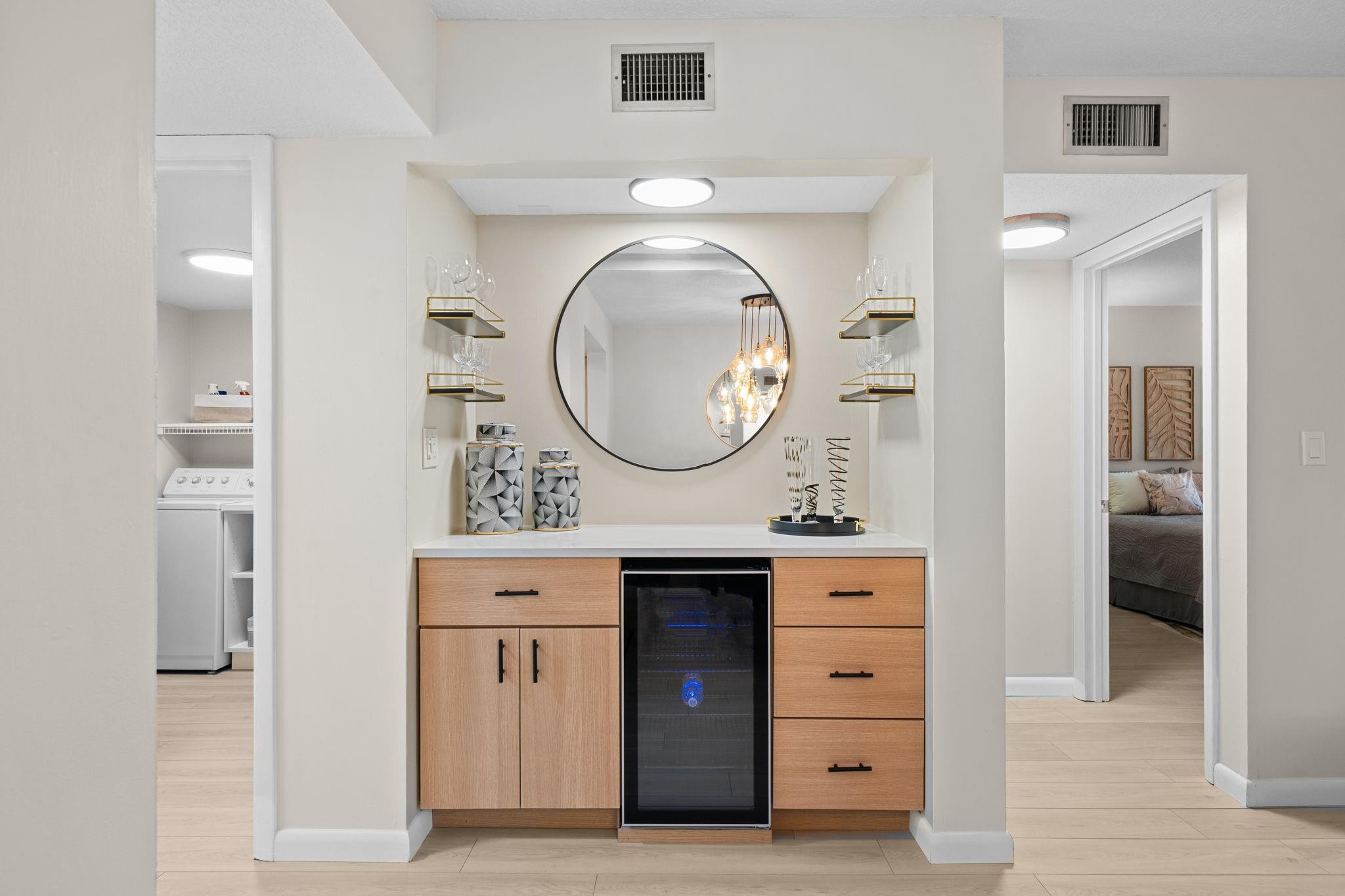 5087 Oak Hill Lane 315