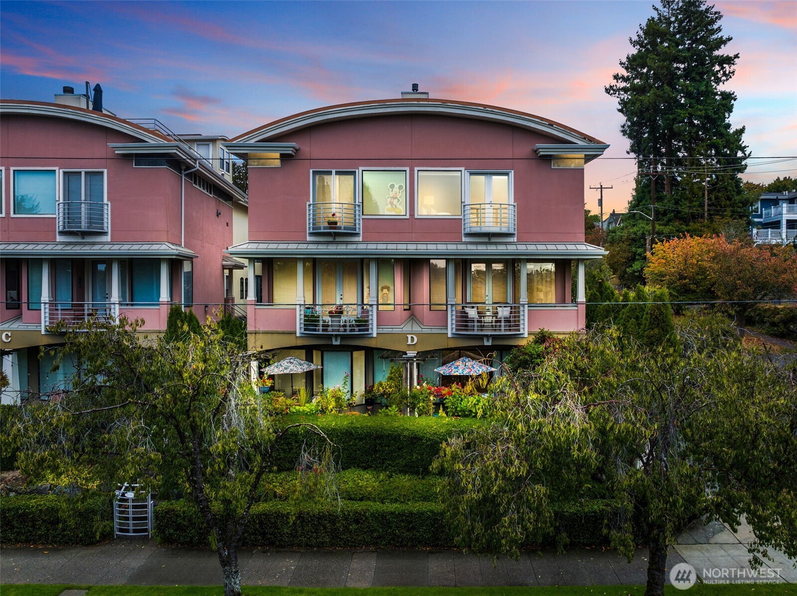 7700 E Green Lake Drive N Unit: D13