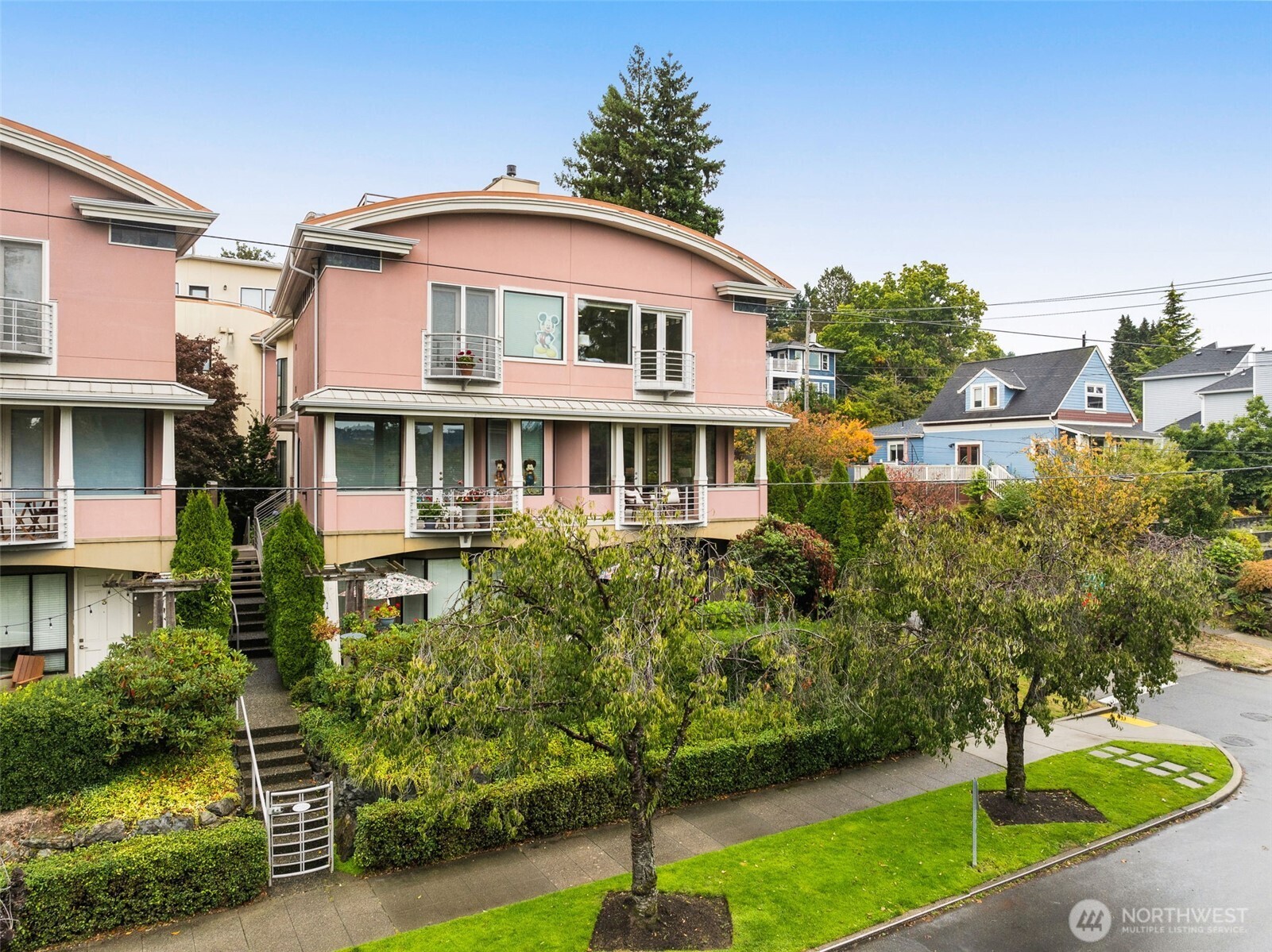 7700 E Green Lake Drive N Unit: D13