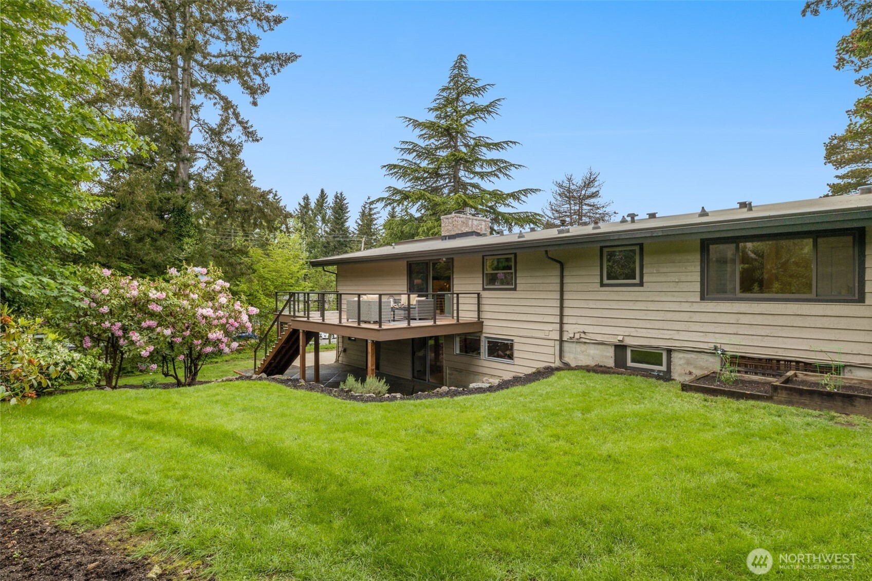 8805 SE 39th Street