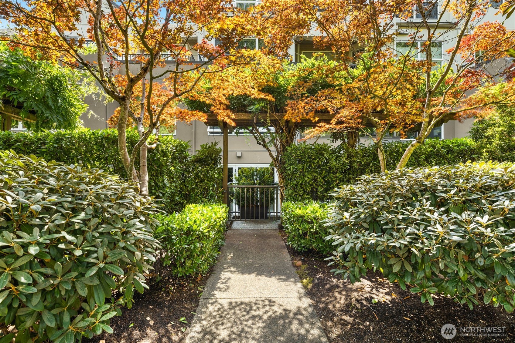 615 6th Street Unit: 107