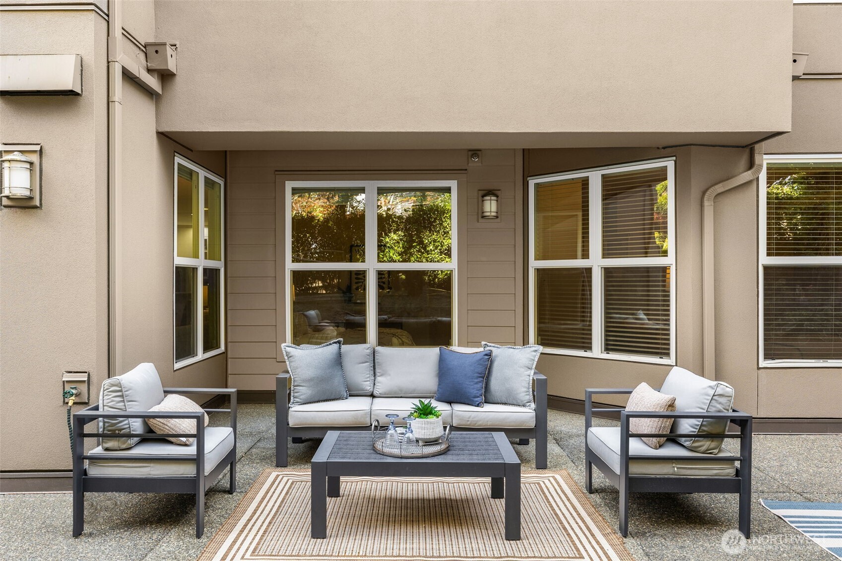 615 6th Street Unit: 107