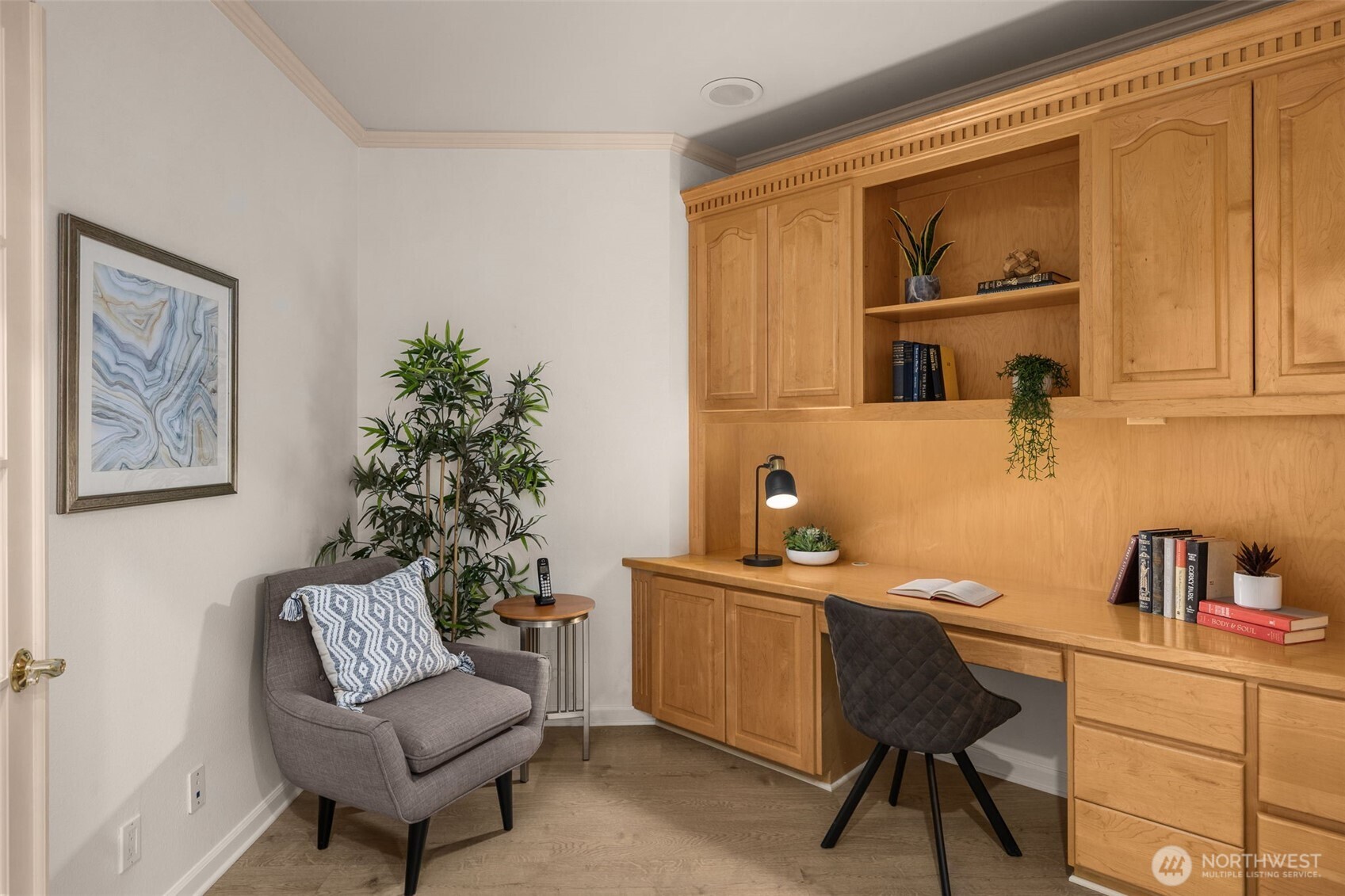 615 6th Street Unit: 107