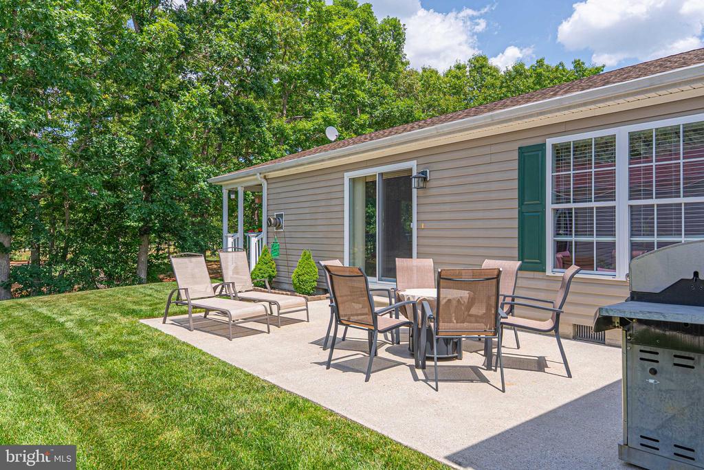 286 PEBBLE BEACH DR