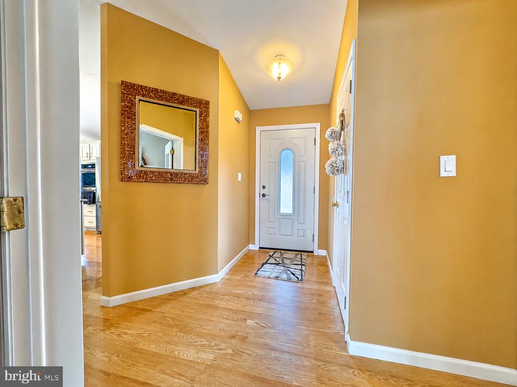 286 PEBBLE BEACH DR