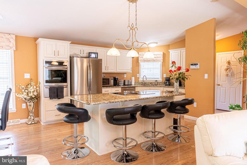 286 PEBBLE BEACH DR