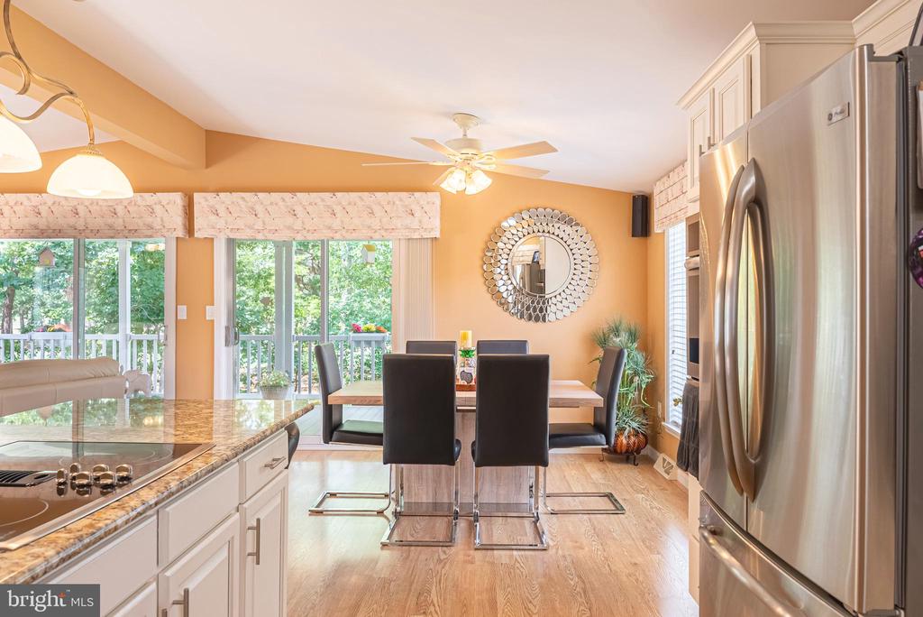 286 PEBBLE BEACH DR
