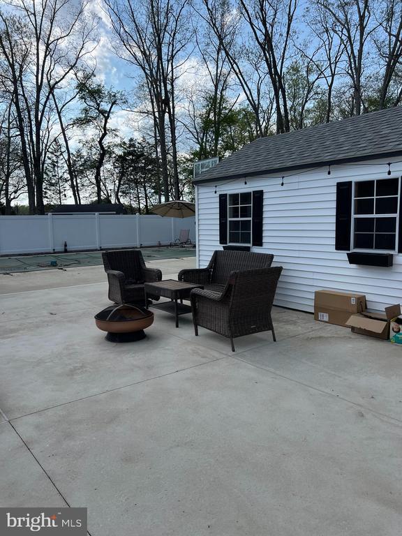 2418 SHELBURN ROAD