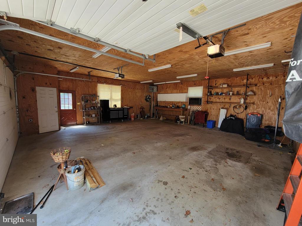 3 HILLSIDE AVENUE