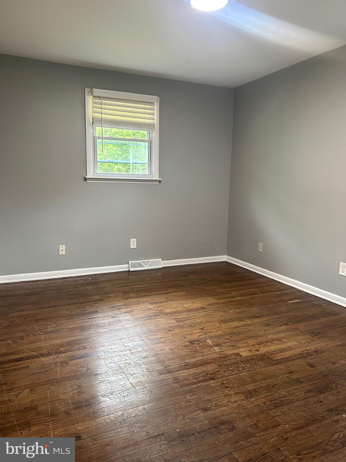 1258 W CORNELL STREET