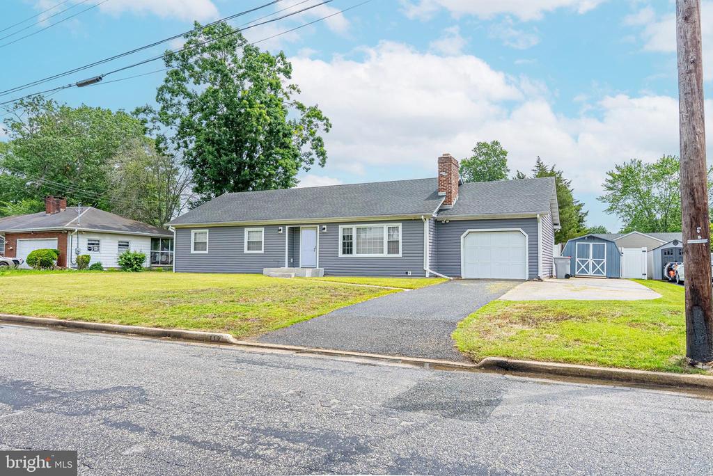 117 BOXWOOD DRIVE