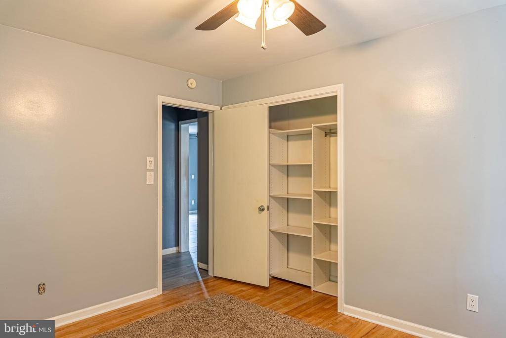117 BOXWOOD DRIVE