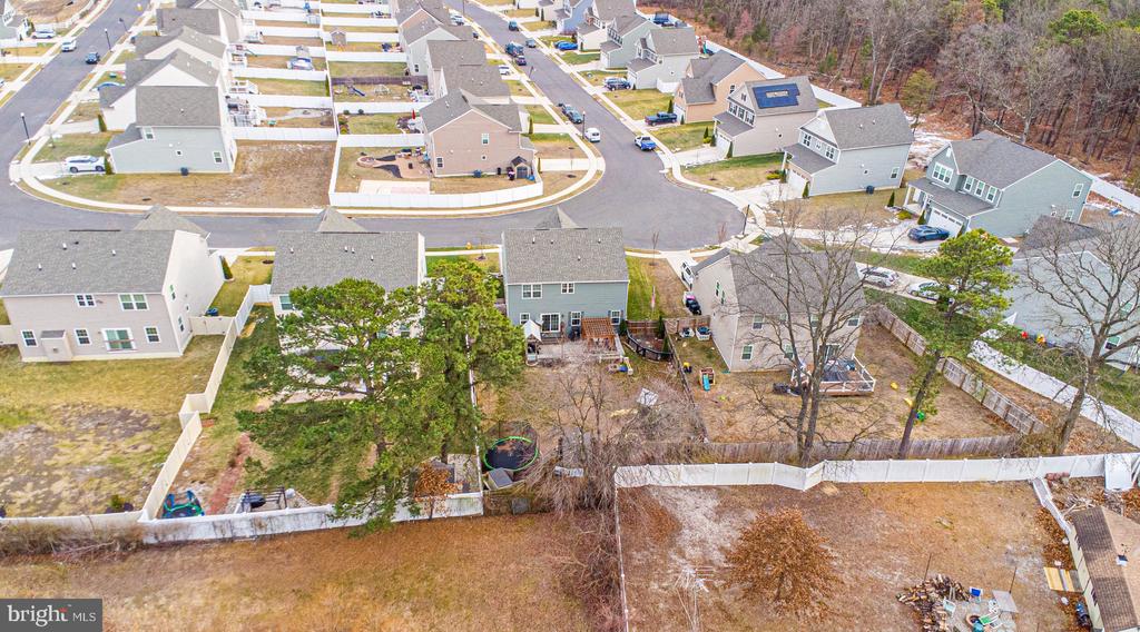 36 CIRCLE DRIVE